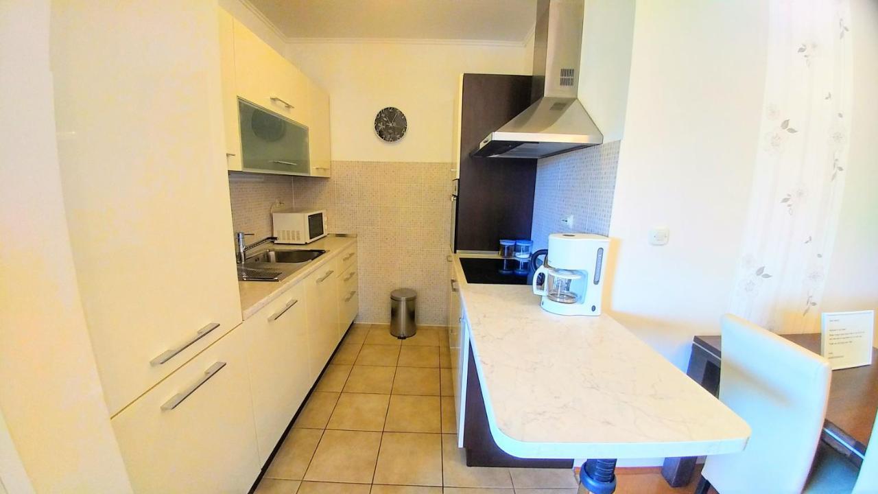 Deluxe Sea View Apartment